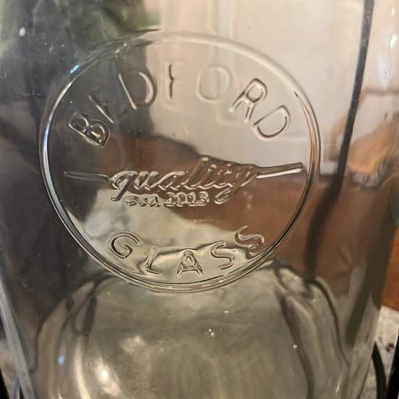 Glass Crock with Spigot - Picture 2 of 4